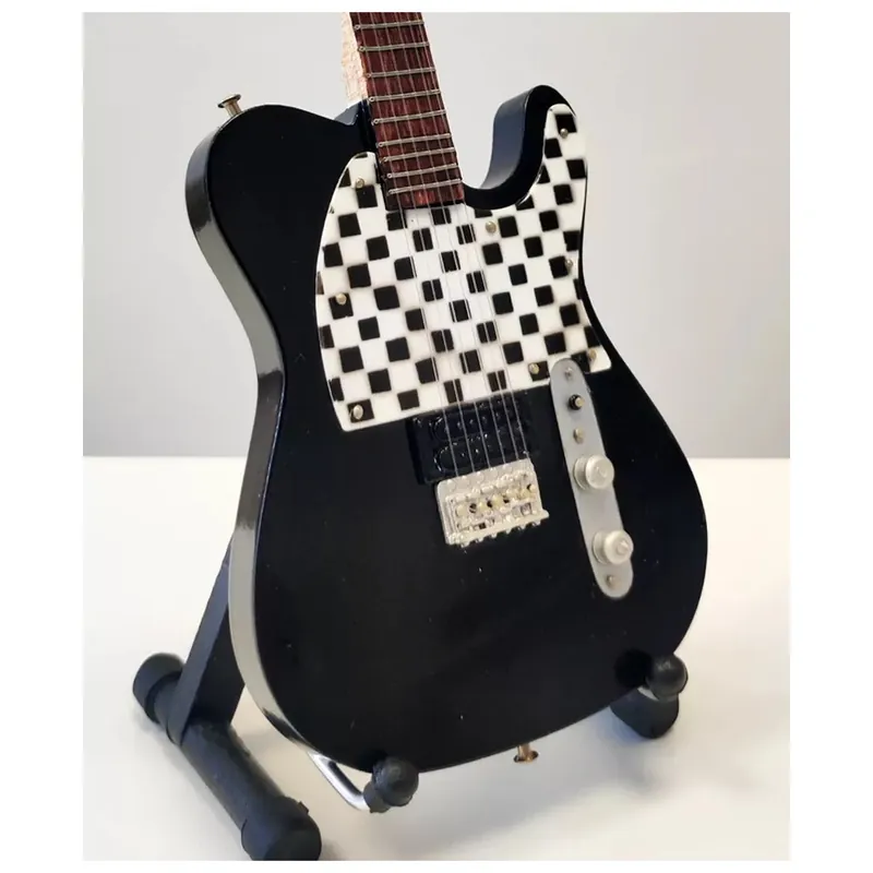 Výprodej PPT-MK148 Avril Lavigne Fender Squier Telecaster