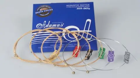 Hit Sezóny Adamas struny pro akustickou kytaru Nuova Phosphor Bronze