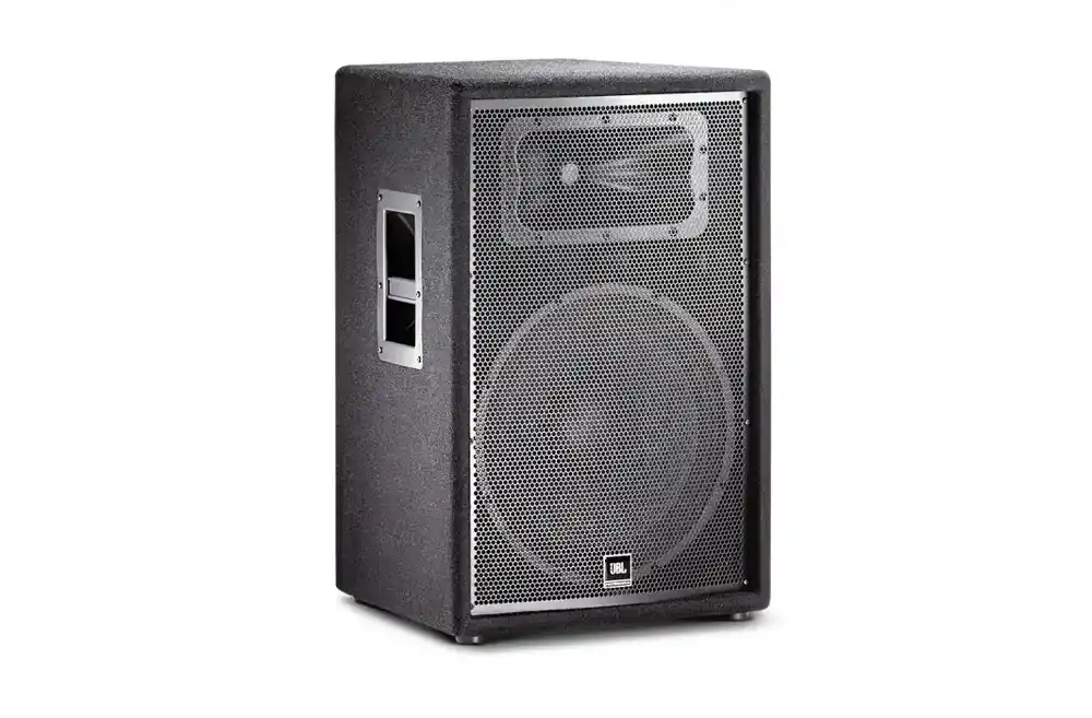 Novinka JBL JRX215